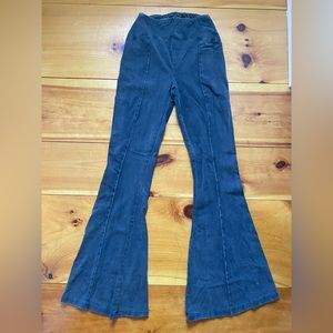 Urban outfitters flare leggings/pant